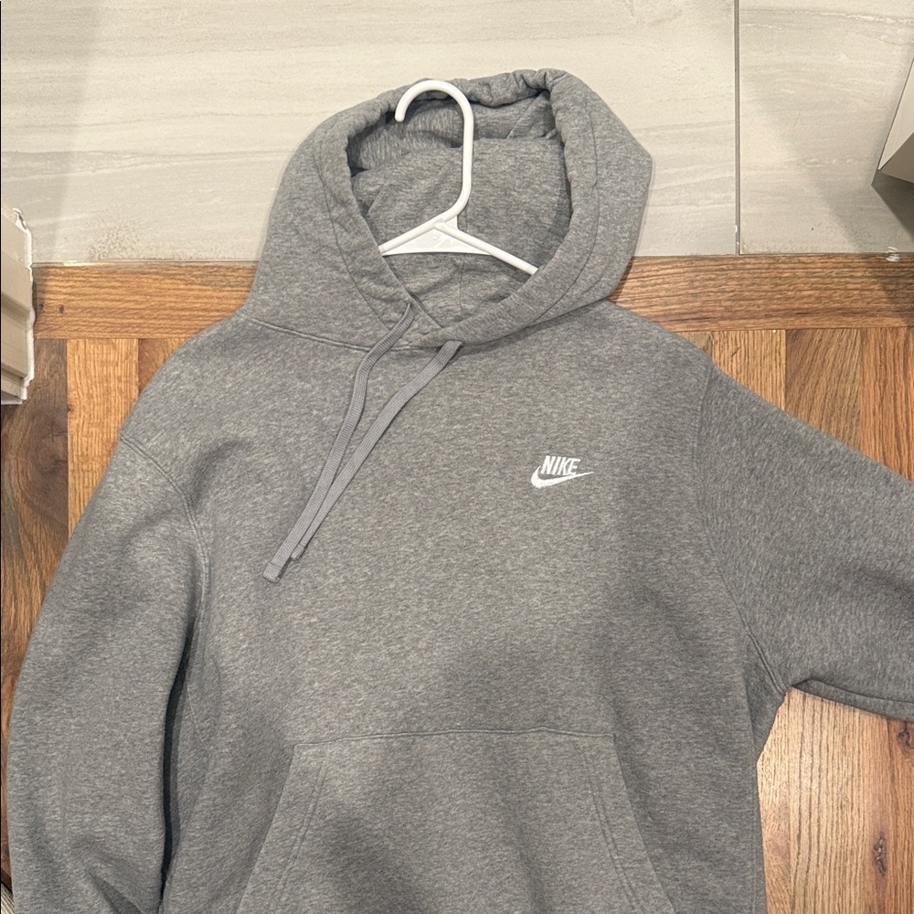 Nike Men's Heather Gray Hoodie